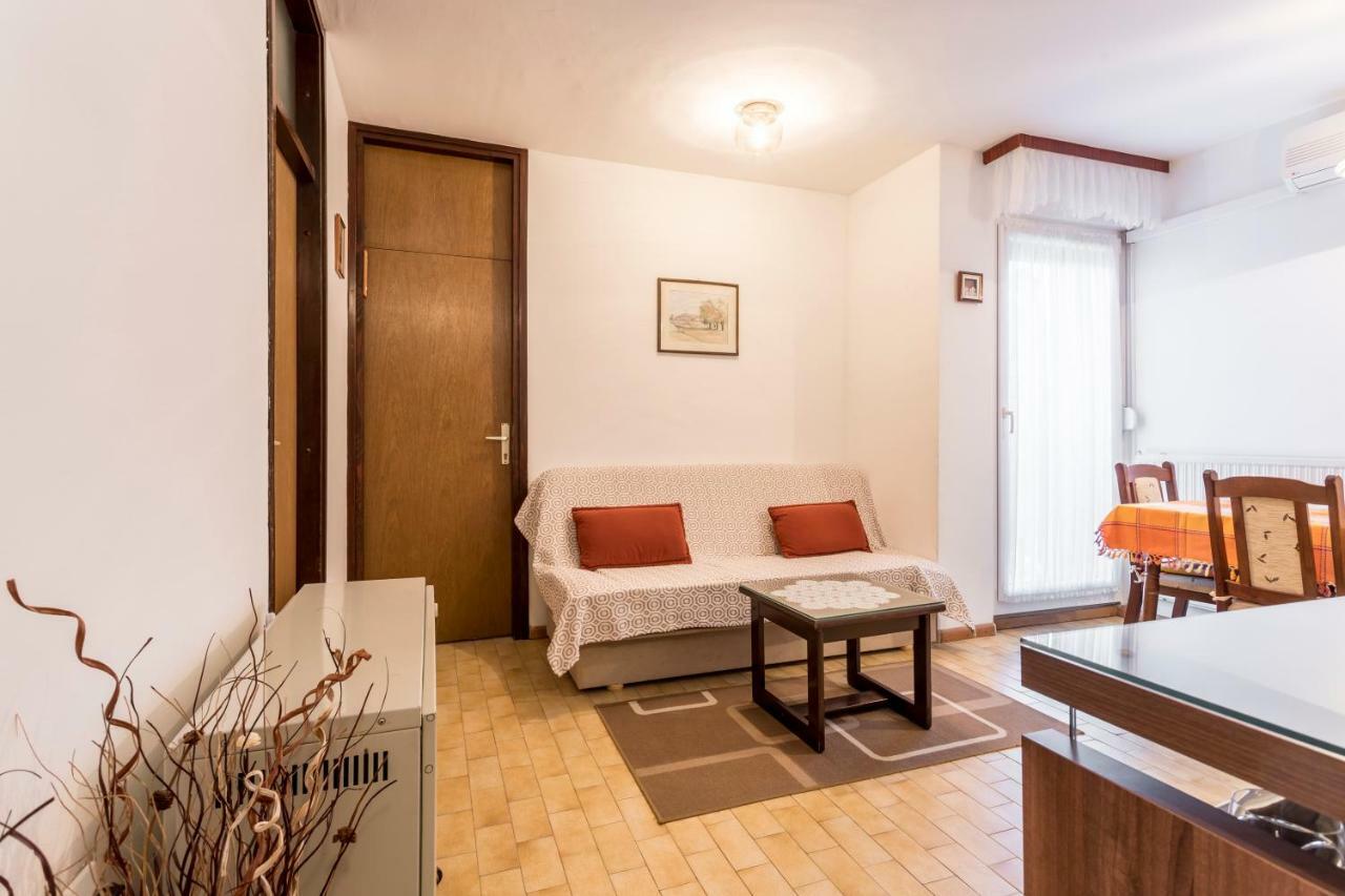 Apartment Kossi Split
