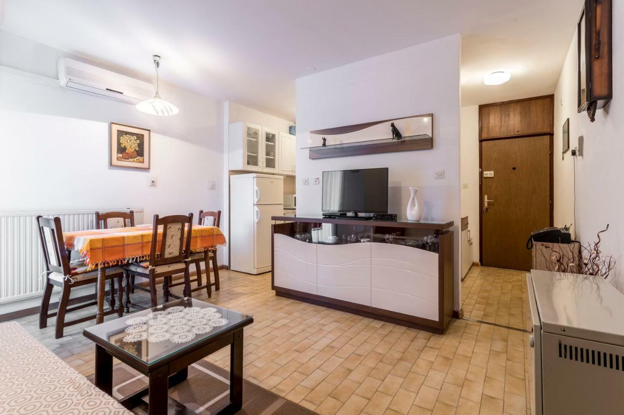 Kossi Apartment *